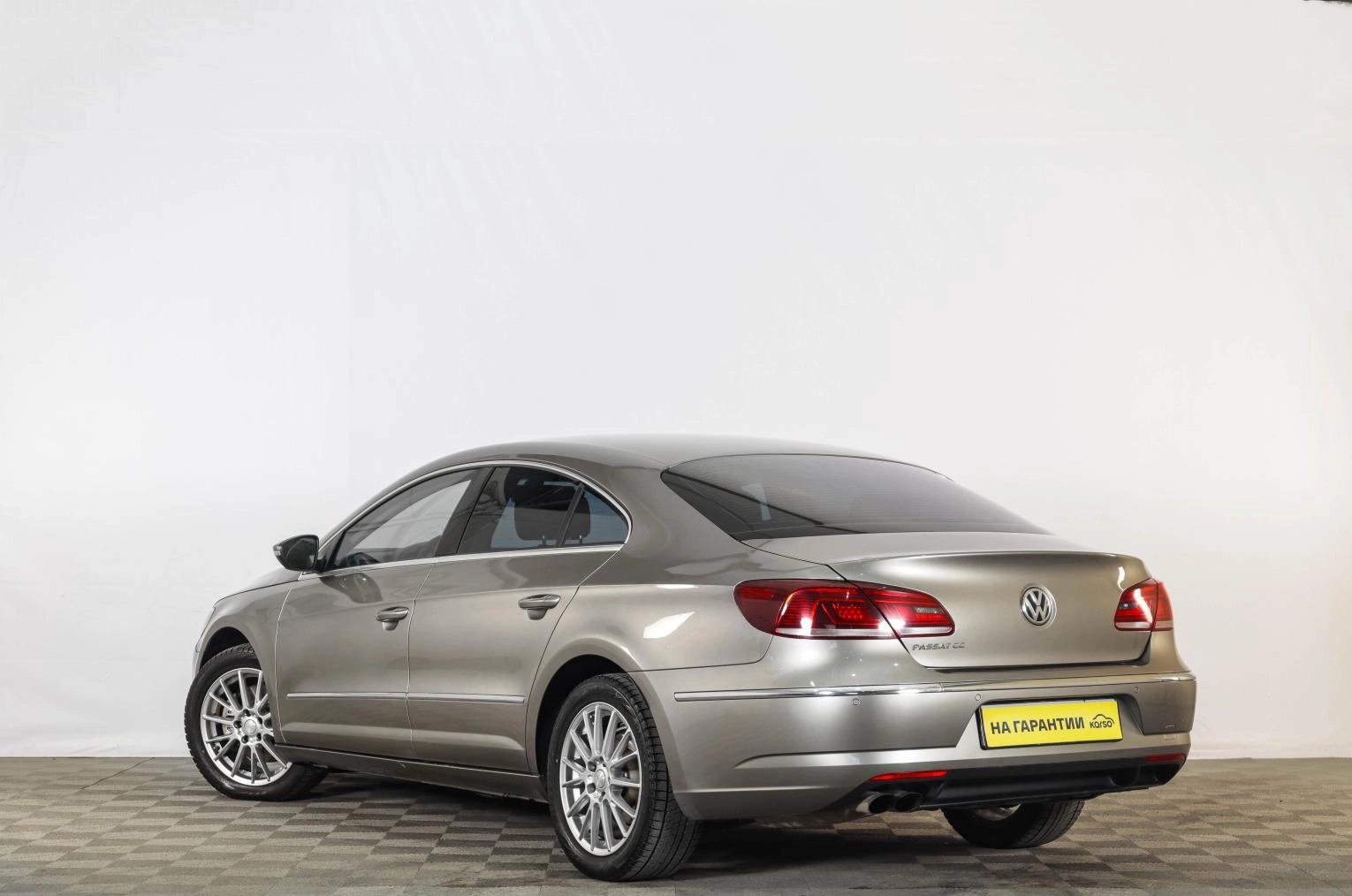 Volkswagen Passat CC 4 из 20