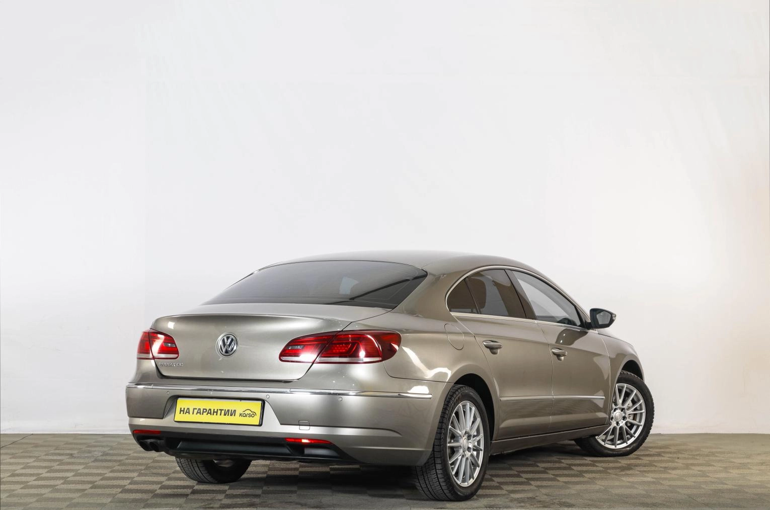 Volkswagen Passat CC 6 из 20