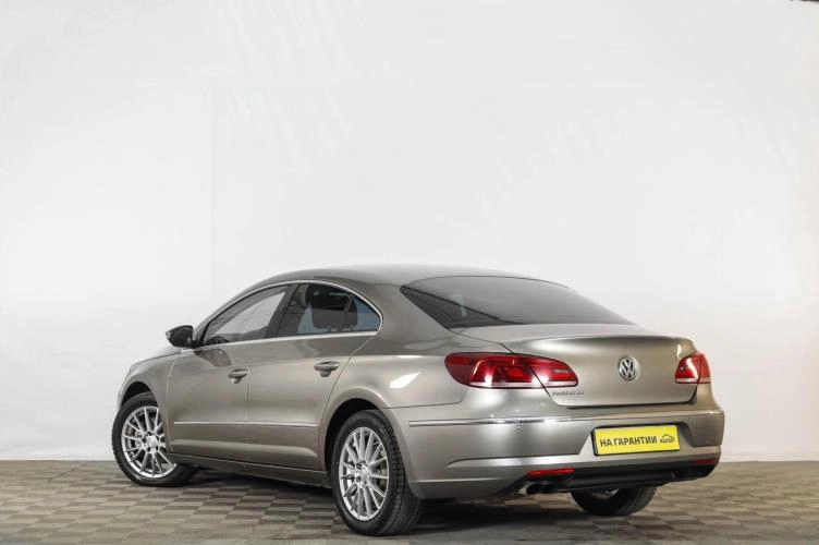 Volkswagen Passat CC 4 из 6
