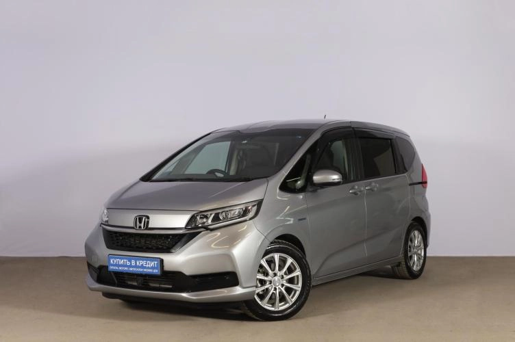 Honda Freed 3 из 6