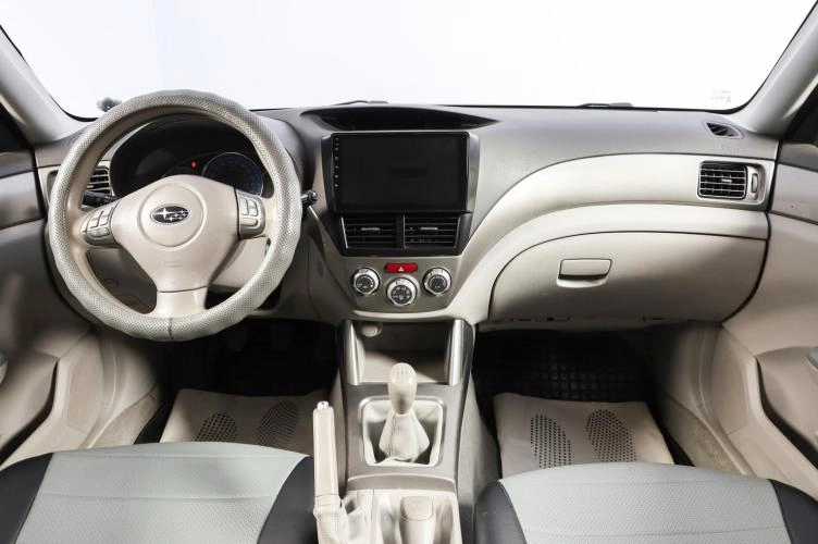 Subaru Forester 13 из 18