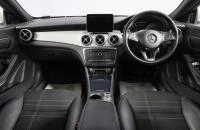 Mercedes-Benz CLA-класс 13 из 19