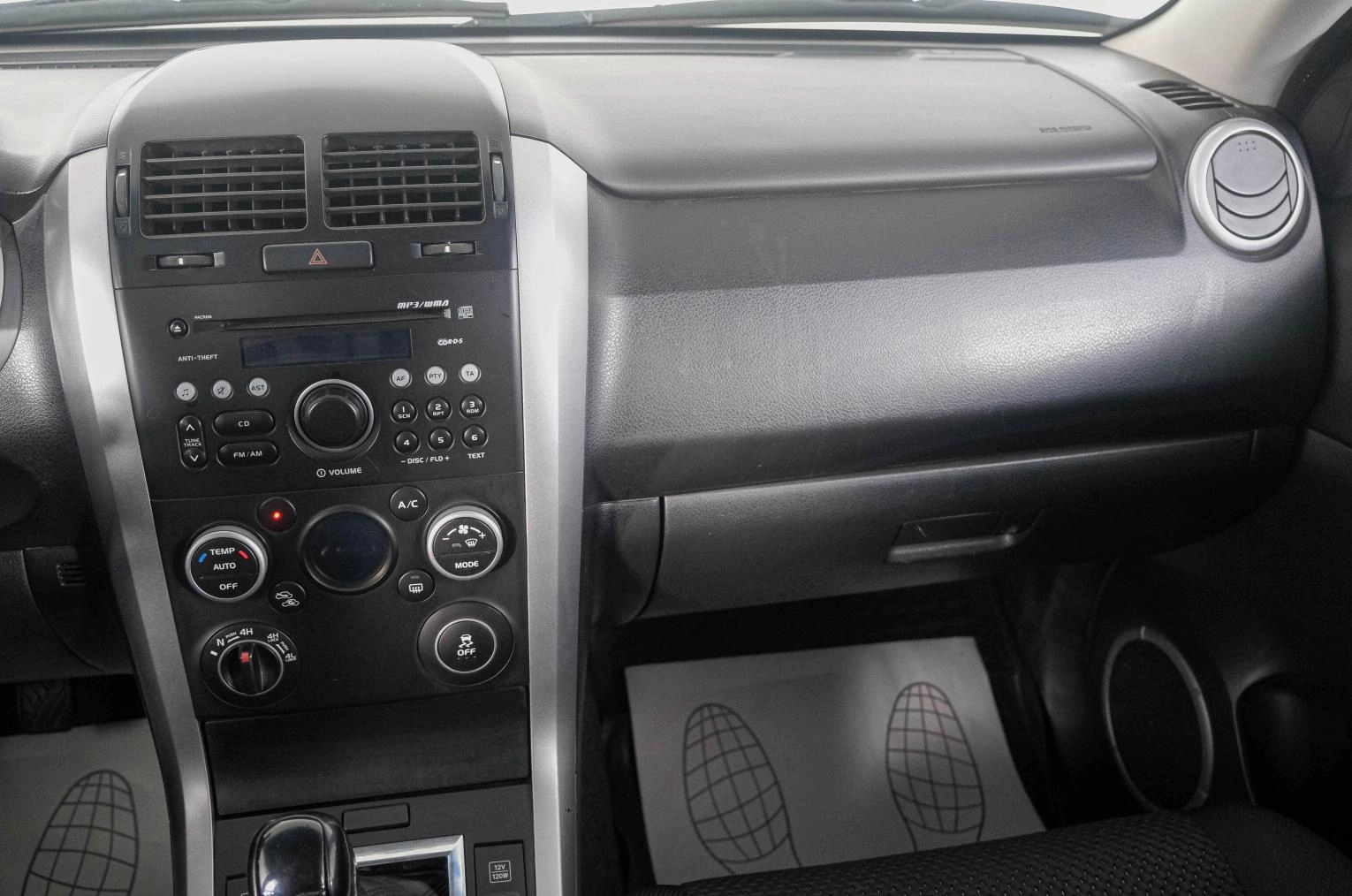 Suzuki Grand Vitara 13 из 19