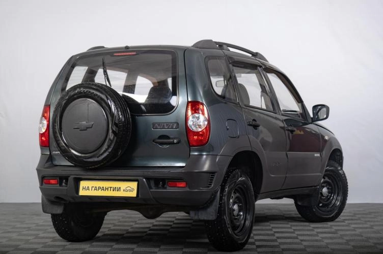Chevrolet Niva 6 из 6