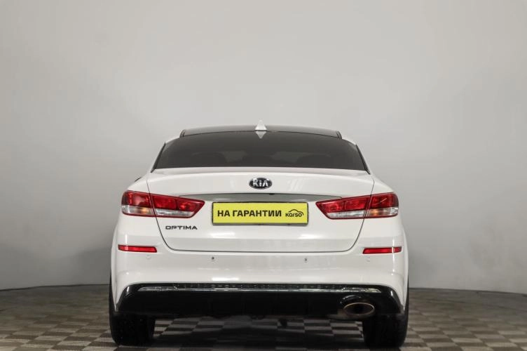 KIA Optima 5 из 6