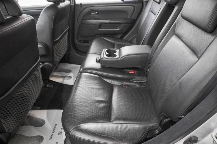 Honda CR-V 23 из 26