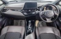 Toyota C-HR 10 из 28