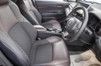 Toyota C-HR 11 из 28