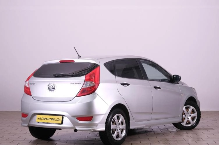 Hyundai Solaris 6 из 6