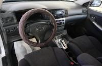 Toyota Corolla 10 из 22