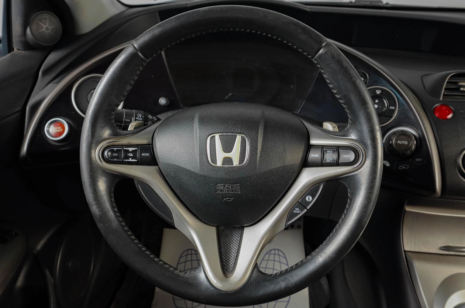 Honda Civic 13 из 18