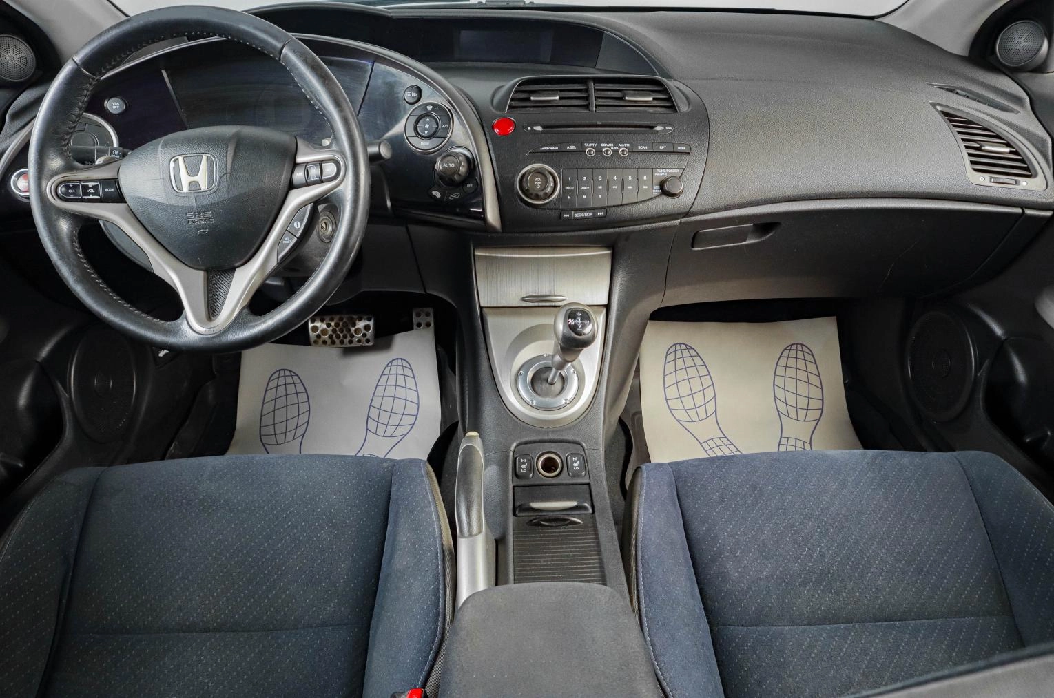 Honda Civic 12 из 18