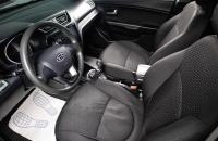 KIA Rio 8 из 16