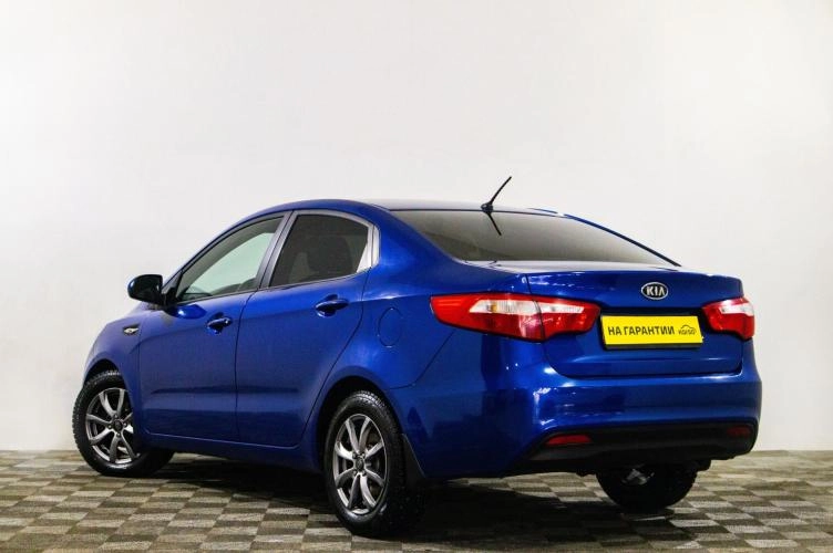KIA Rio 6 из 6