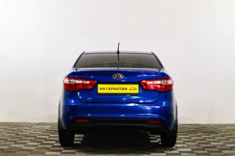 KIA Rio 5 из 6