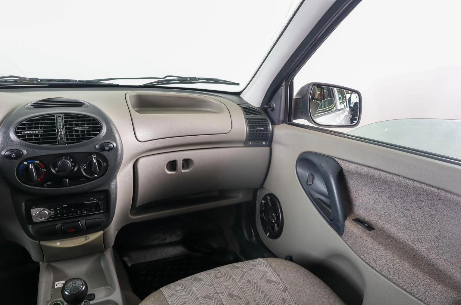 ВАЗ (LADA) Kalina 13 из 19