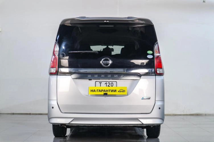 Nissan Serena 5 из 6