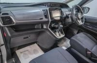 Nissan Serena 15 из 17
