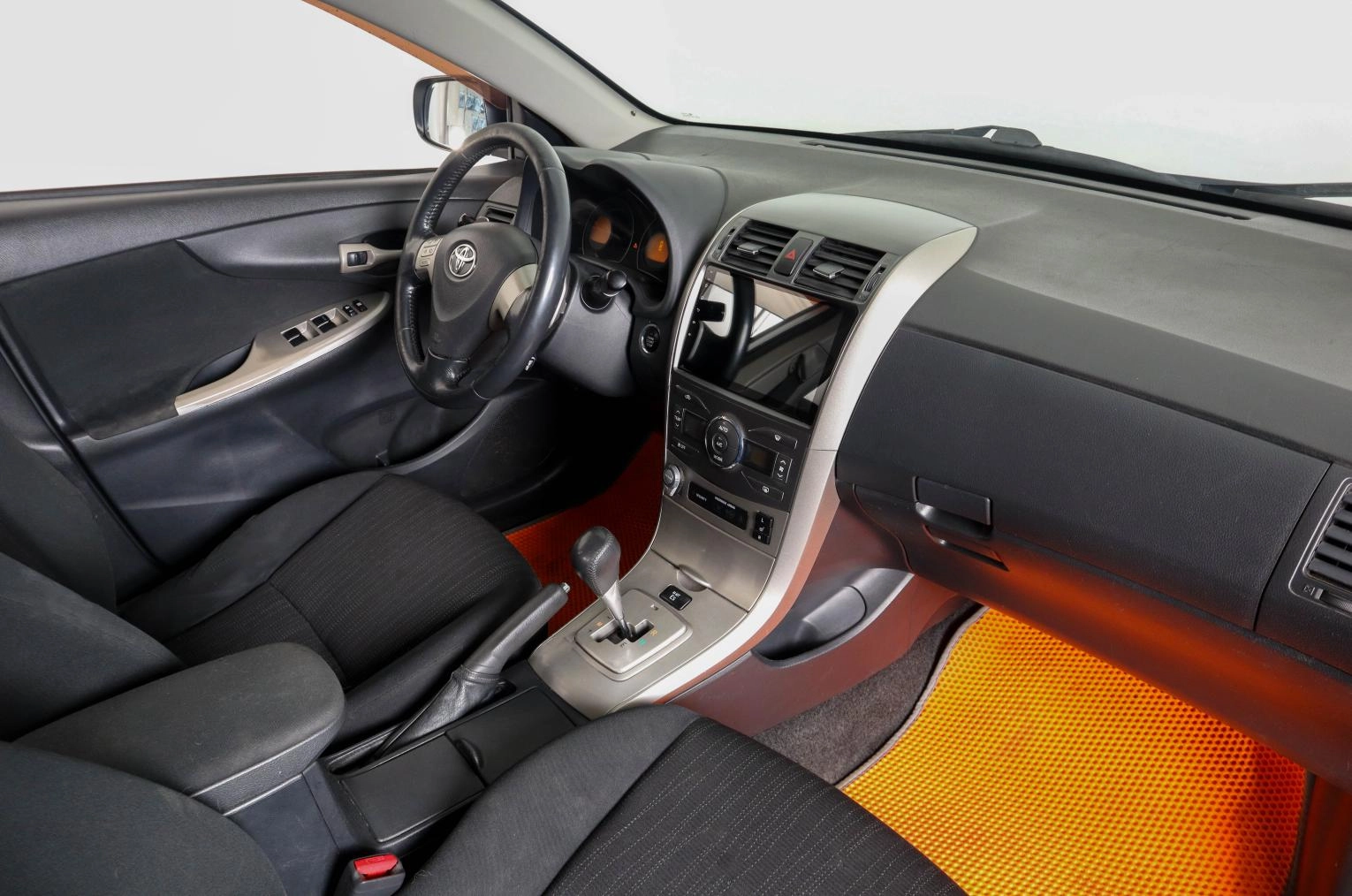 Toyota Corolla 11 из 23