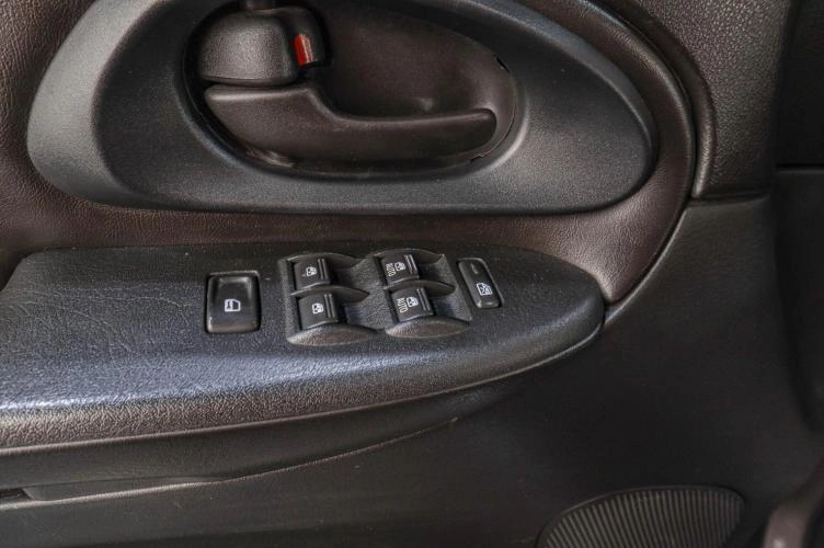 Chevrolet TrailBlazer 8 из 16