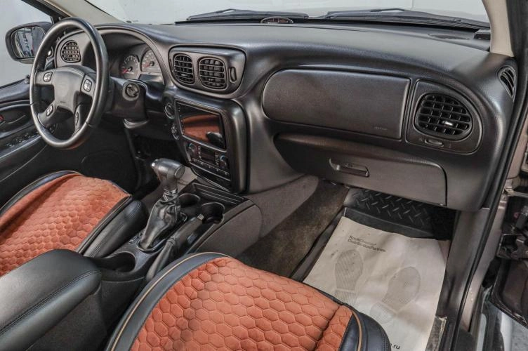 Chevrolet TrailBlazer 14 из 16