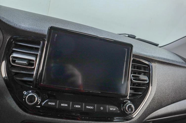 Hyundai Solaris 13 из 18