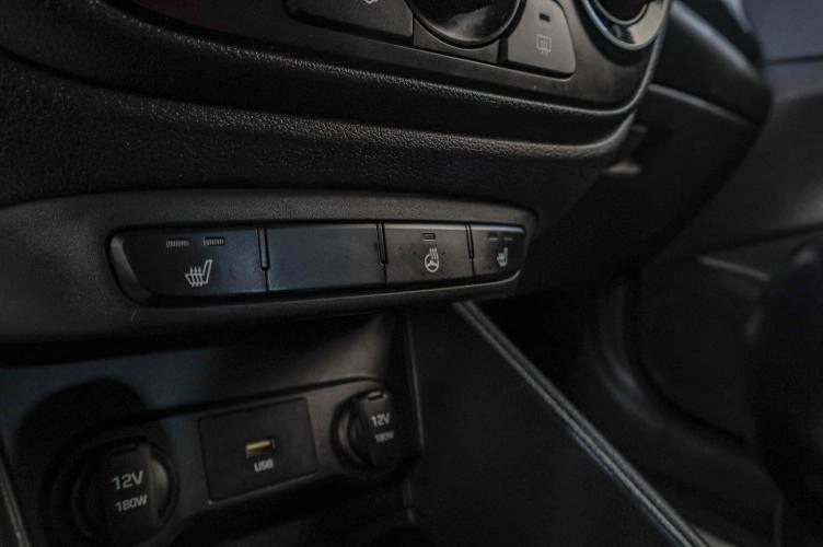 Hyundai Solaris 15 из 18