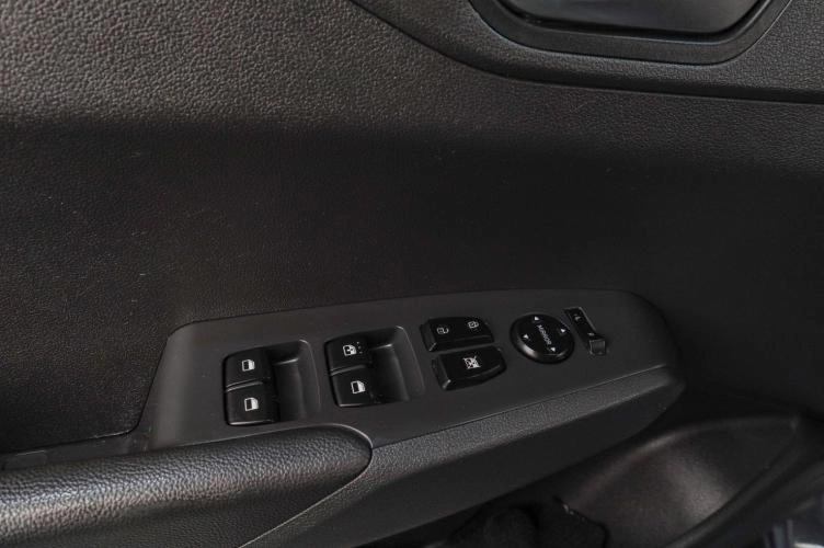 Hyundai Solaris 8 из 18