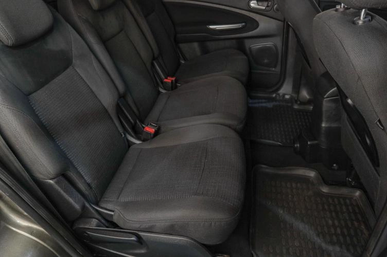 Ford Galaxy 17 из 18