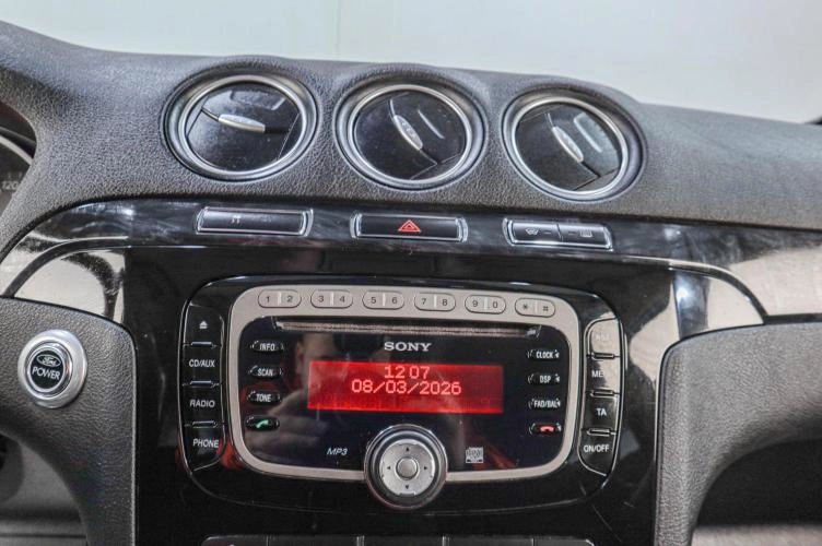 Ford Galaxy 12 из 18