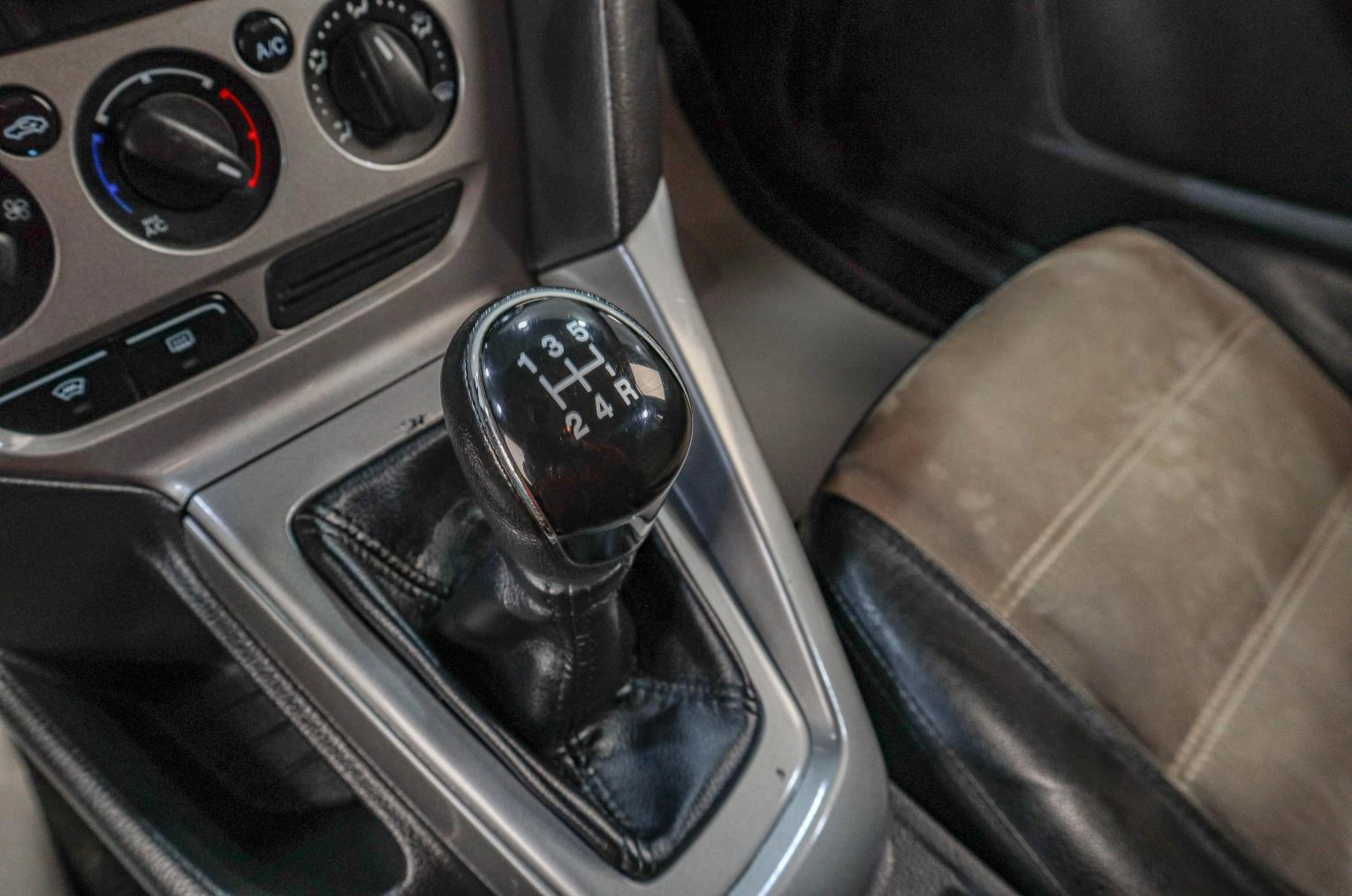 Ford Focus 15 из 19