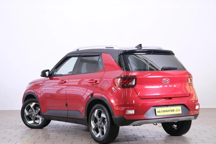 Hyundai Venue 4 из 5