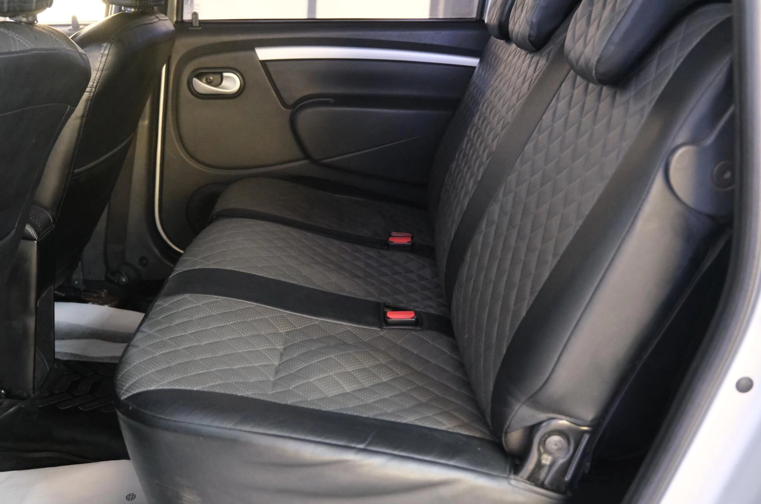ВАЗ (LADA) Largus 16 из 17