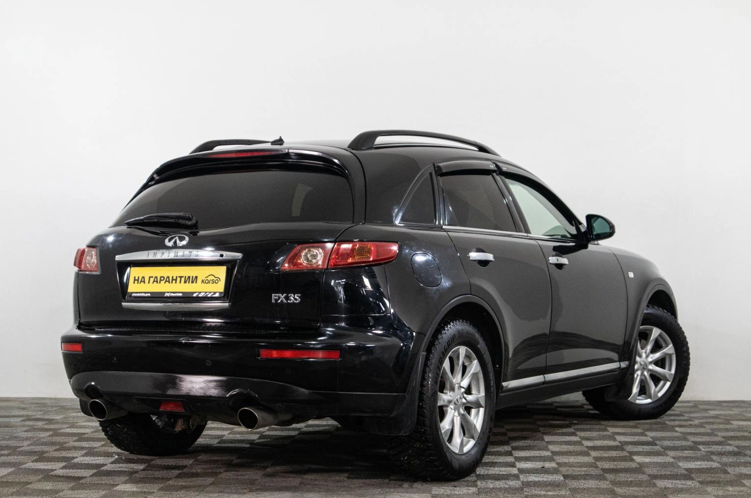 Infiniti FX35 6 из 17