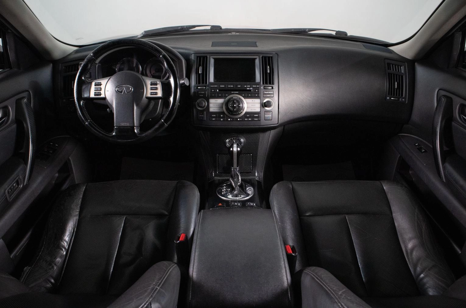 Infiniti FX35 12 из 17