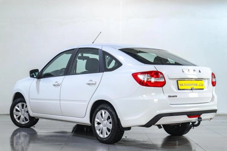 ВАЗ (LADA) Granta 4 из 5