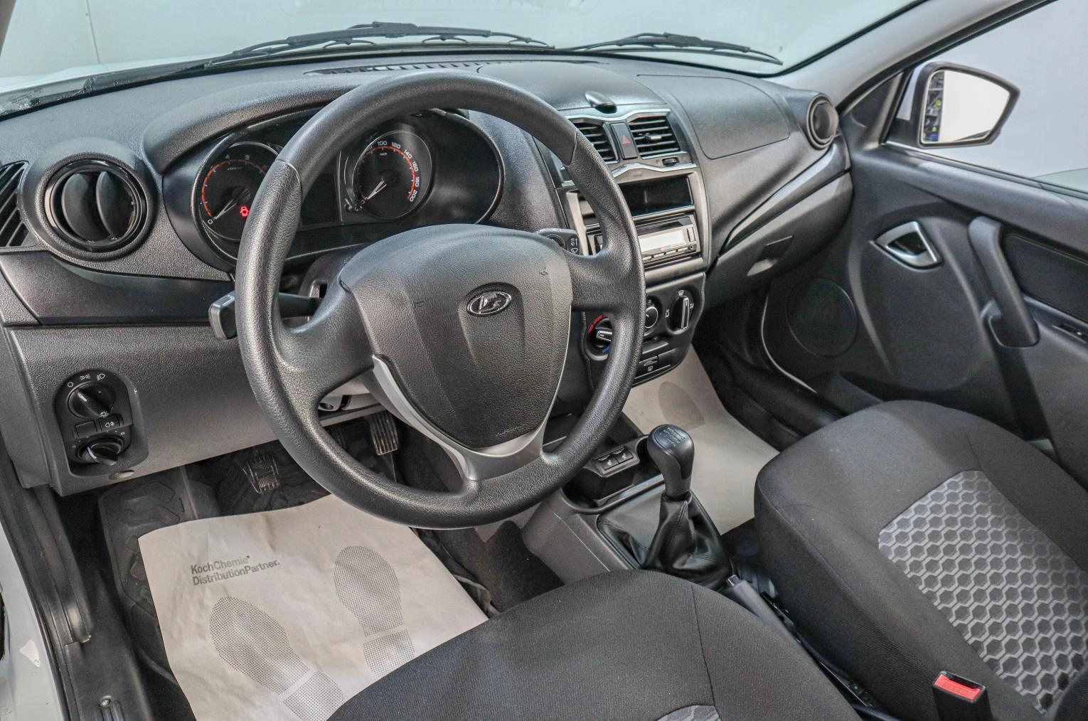 ВАЗ (LADA) Granta 7 из 16