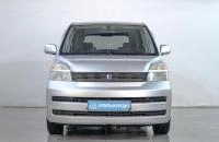 Toyota Voxy 2 из 14