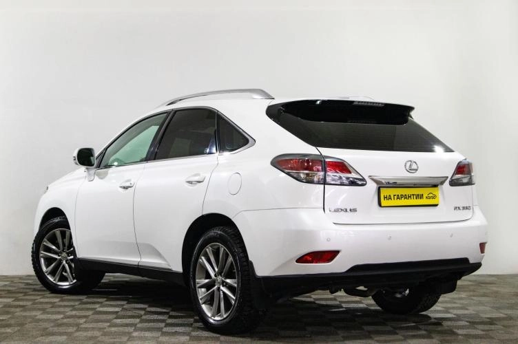 Lexus RX 6 из 6