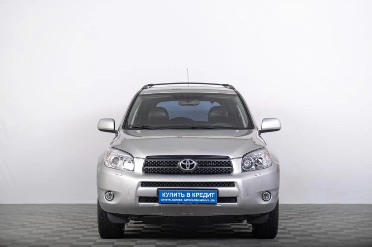 Toyota RAV4 3 из 6