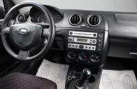 Ford Fiesta 8 из 15