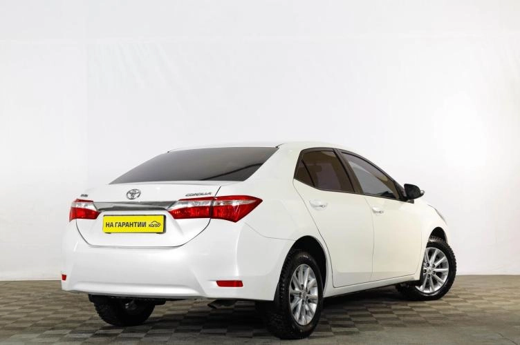 Toyota Corolla 6 из 6