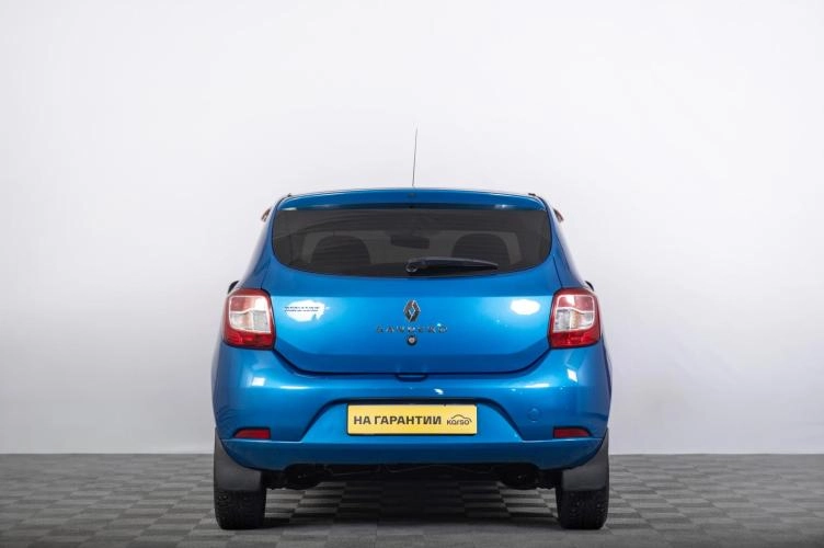 Renault Sandero 4 из 5