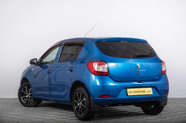 Renault Sandero 5 из 5