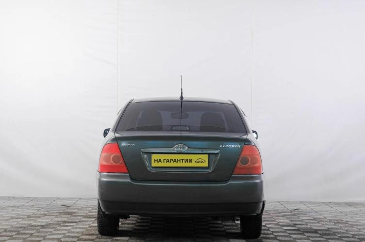 Toyota Corolla 5 из 6