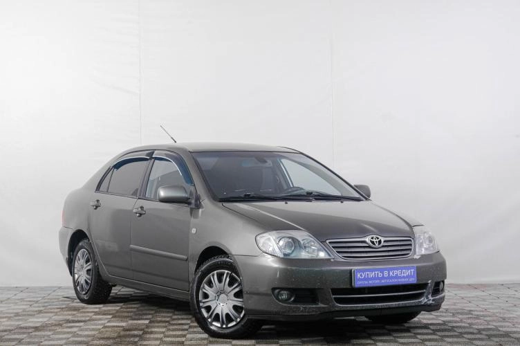 Toyota Corolla 1 из 6