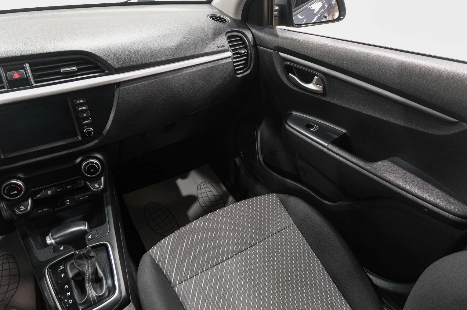 KIA Rio 15 из 29
