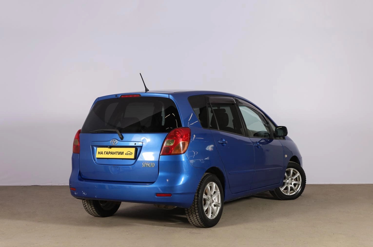 Toyota Corolla Spacio 6 из 16