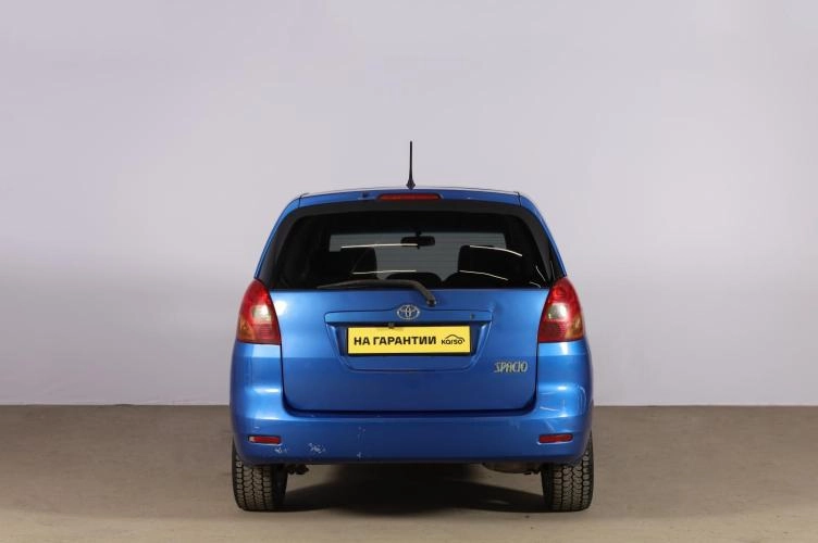 Toyota Corolla Spacio 5 из 6