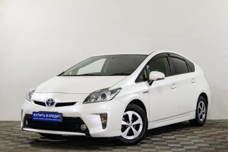 Toyota Prius 3 из 5